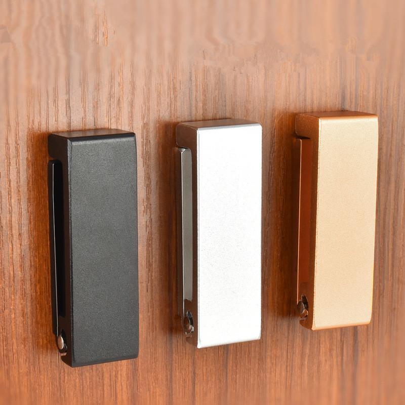 Ganchos de parede dobráveis